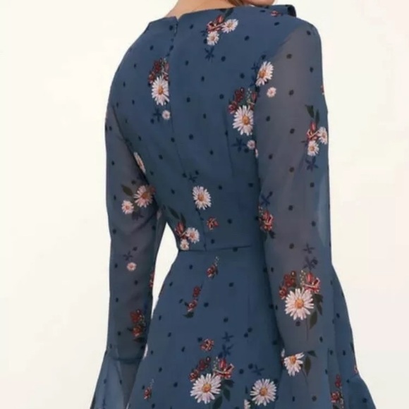 Keepsake The Label Blue Floral Casual Dress - Picture 9 of 10